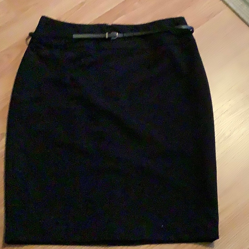 Liz black skirt size 10